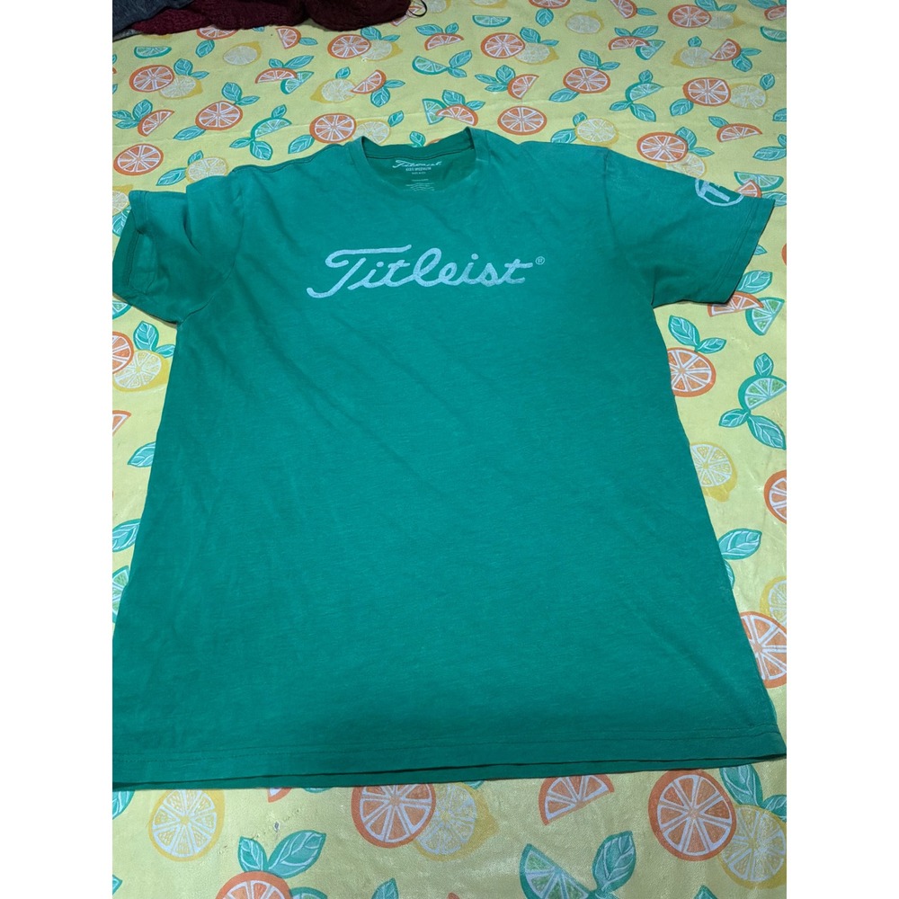 Titleist T-Shirt Mens Medium Green Script Logo Short Sleeve Cotton Golf Tee
